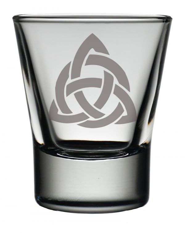 Celtic Triquetra Interlace Dram Glass